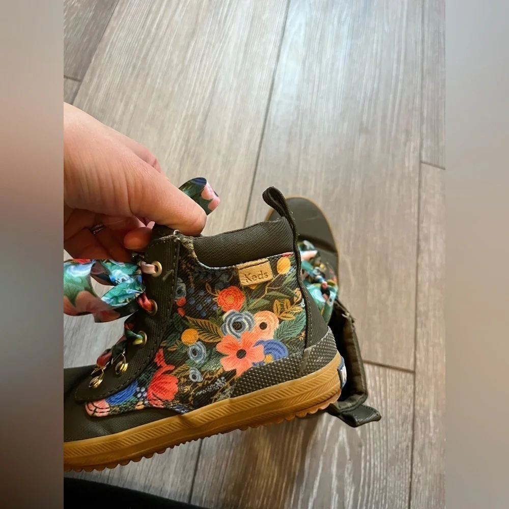 Girls Keds Rifle Paper Shoes Boots Size 10.5 Floral